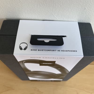 Bose quietcomfort 45 Noise Canceling Headphones image 4
