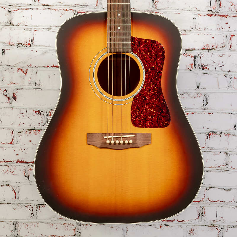 Guild - D40 - Dreadnought Acoustic Guitar - Satin Sunburst - | Reverb