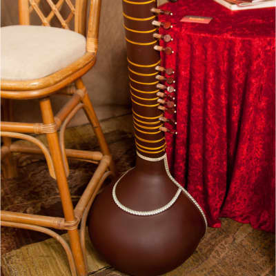 Indian Sitar Package Includes: Burgundy Red Sitar Indian Full Size W/ Case Cd Or Book & Extras +Mizr image 4