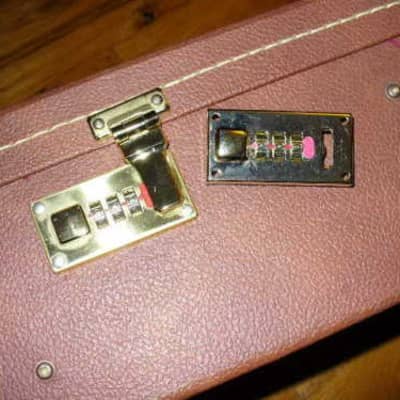 Gibson case hot sale lock