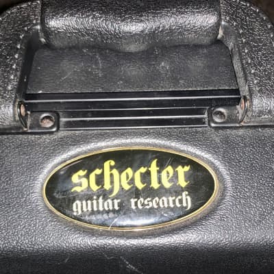 Schecter Guitar research Hardshell case  for hellraiser electric guitar  case image 6