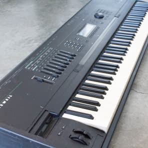 Kurzweil K2500xs 88 Weighted Key Sampling Synthesizer Electric Keyboard image 2