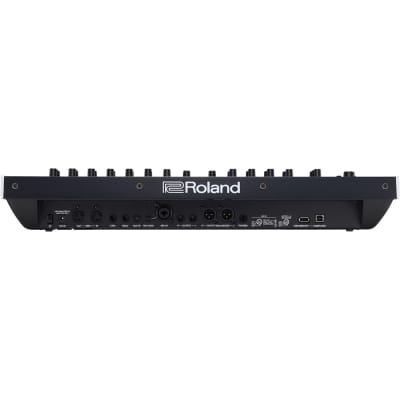 Roland Jupiter-Xm Portable Synthesizer, 37 Keys, MIDI & USB I/O, Mic Input image 3