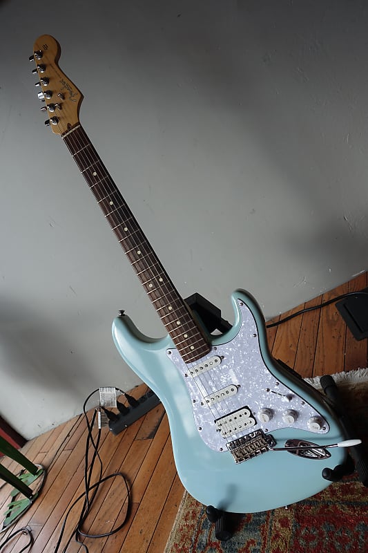 Fender American Highway One Stratocaster 2002 Daphne Blue Reverb