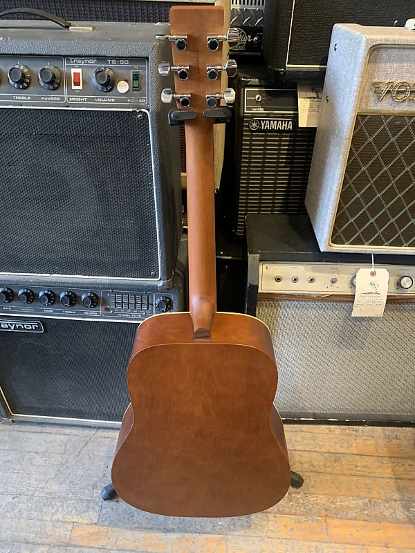 アート&ルシアー モデル WILD CHERRY カナダ製 Art & Lutherie Wild Cherry カナダ製