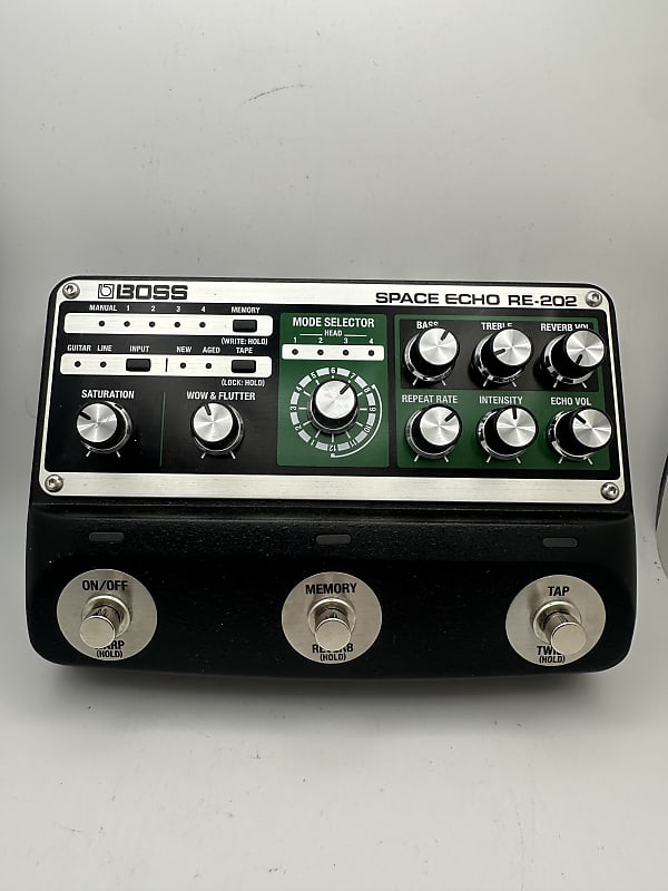 Boss RE-202 Space Echo