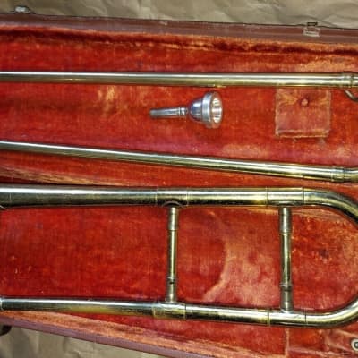 Antique 50 Deluxe Getzen Trombone, Good Condition image 7
