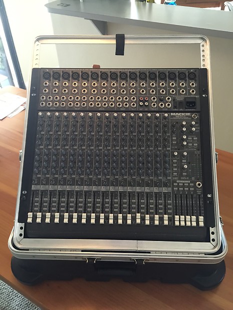 Mackie 1604 VLZ Pro w/ Roto Pod- Rack Ears and SKB Case | Reverb