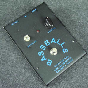 Electro-Harmonix BASSBALLSギターにも 2013年製 Electro-Harmonix BASSBALLSギターにも 2013年製 - メルカリ
