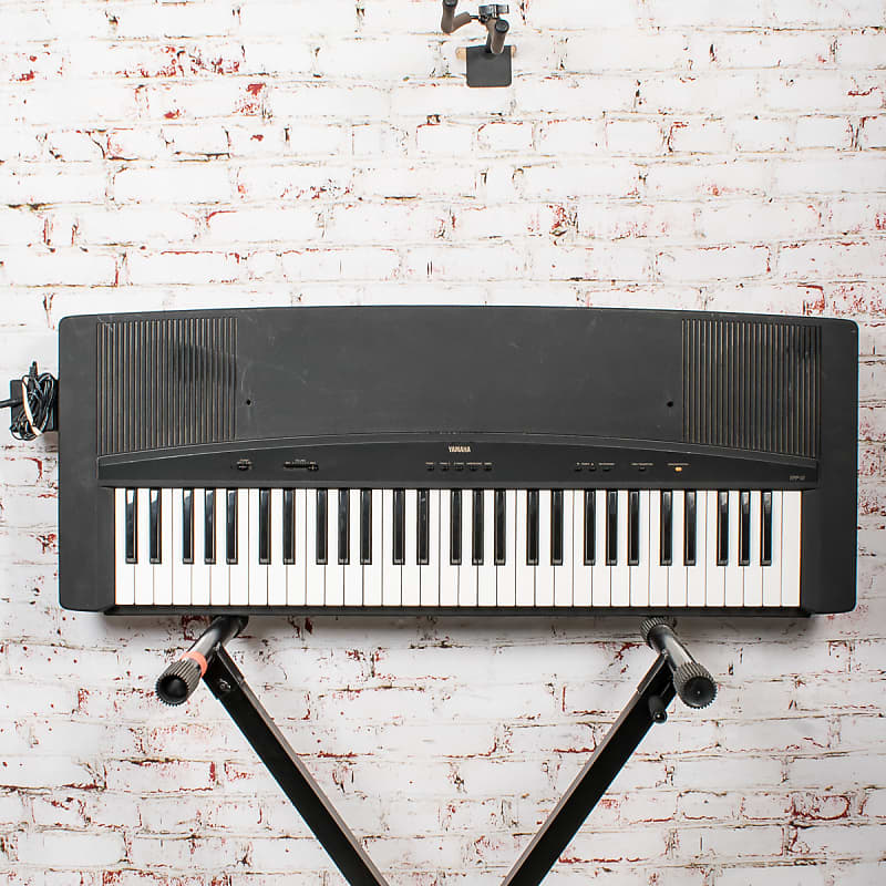 Yamaha AG03 MK2 Live Streaming Pack - White PERFORMER KIT