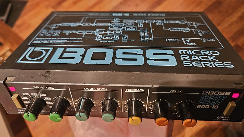 BOSS　RDD-10　DIGITAL DELAY　ハーフラックタイプ　ディレイ BOSS RDD-10 Digital Delay Micro Rack Guitar Effects | eBay