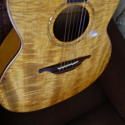 Lowden Acoustic Guitar F35 Myrtle  1997  Flamed one of a kind Top, Back & Sides image 7
