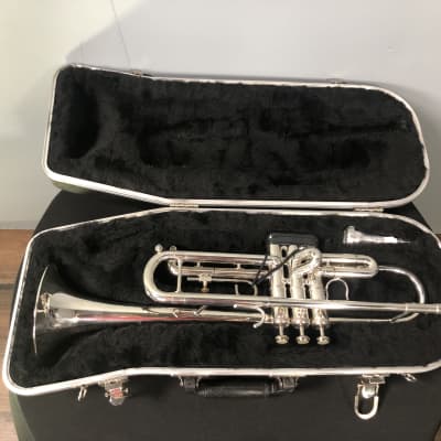 Getzen 700 Special B-flat Trumpet image 3