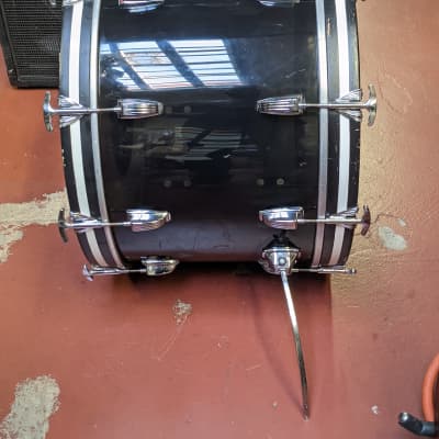 Classic 1970s Ludwig Smoke Vistalite 14 x 22" Bass Drum - Looks Really Good - In Your Face Tone! image 5
