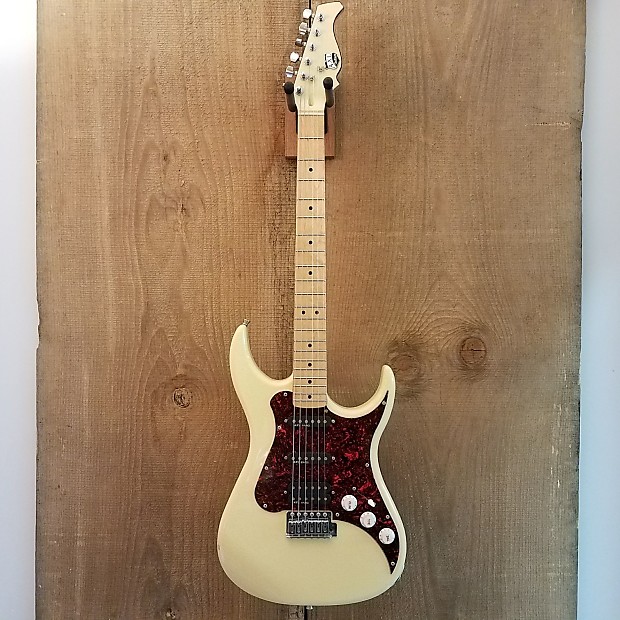 Axl strat hot sale