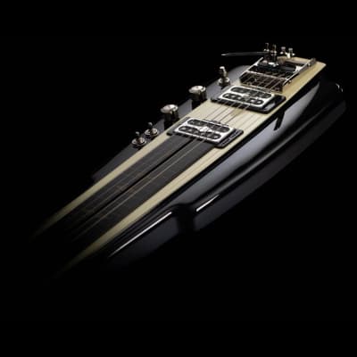 Duesenberg Fairytale SplitKing Lapsteel Guitar in Ivory and Black image 4