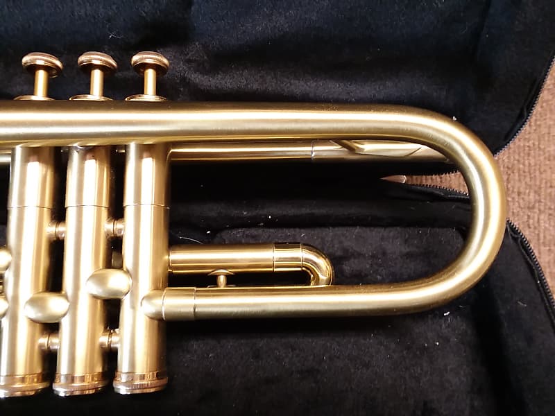 Jerome Callet New York Vintage c.1985 Brushed Brass Professional Trumpet In  Excellent Condition