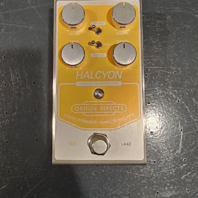 Origin Effects Halcyon Gold Overdrive | Reverb
