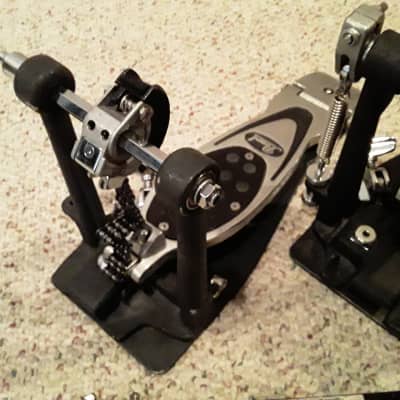 Pearl P2002C PowerShifter Eliminator Chain-Drive Double Bass Drum Pedal