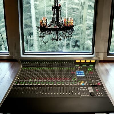 Solid State Logic AWS 900+ 24-Channel 8-Bus Console with DAW Control 2009 - 2010 - Grey image 5