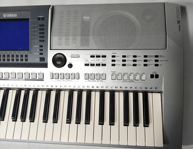 YAMAHA PSR-S700 電子キーボード ヤマハ | PSR-S700 - ポータブルキーボード - 概要