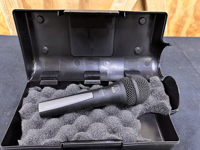 AKG D880M Dynamic Microphone With Case - Tested and Working image 1