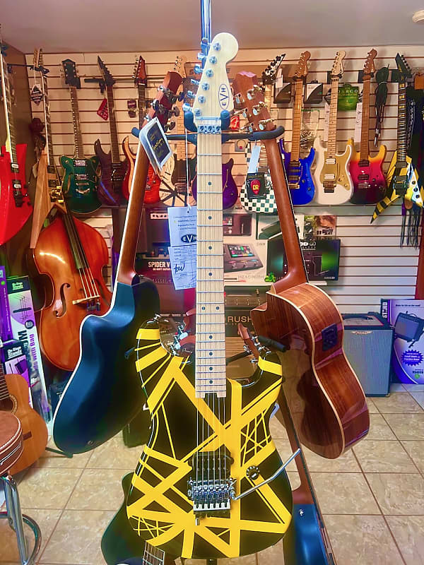 EVH Striped Series Black with Yellow Stripes Electric Guitar