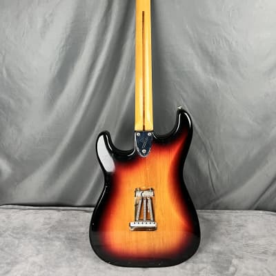 Fender American Stratocaster USA 2004 Burst image 3