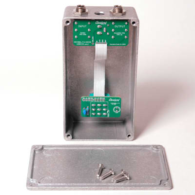 DIY Pedal Enclosure Kit - pre-drilled, top-mount jacks, all hardware included. Just add your PCB! image 4