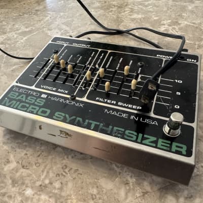 Electro-Harmonix Bass Micro Synthesizer | Reverb