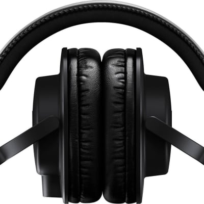 Yamaha HPH-MT5 Closed-Back Monitor Headphones image 3