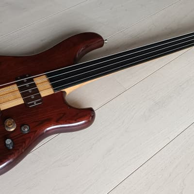 Ibanez Musician MC-940DS Fretless Sting 1980 Wood | Reverb Italia