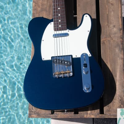 2018 Fender 60's Hybrid Telecaster - RARE Midnight Blue 2018 Fender 60's Hybrid Telecaster - RARE Midnight Blue