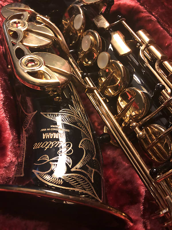 Yamaha YAS-875EXII Custom Series Alto Saxophone - Black Lacquer