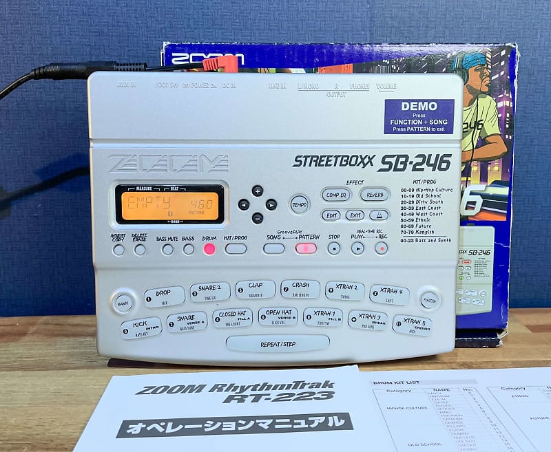 [Ultra Rare!] Zoom StreetBoxx SB-246 Drum Machine in Mint Condition w/  Original Box