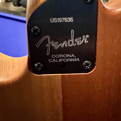 Fender AMERICAN ACOUSTASONIC® TELECASTER® 2019 - Natural image 11