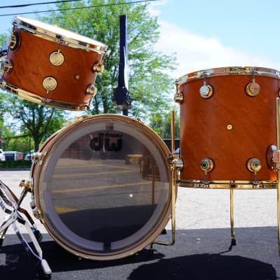 DW/USA Collectors Series 3PC. Shell Pack In Tobacco Satin Oil With Twisted Pure Maple Shell's With Ring's And GOLD Hardware  | 12''/14''/20" image 5