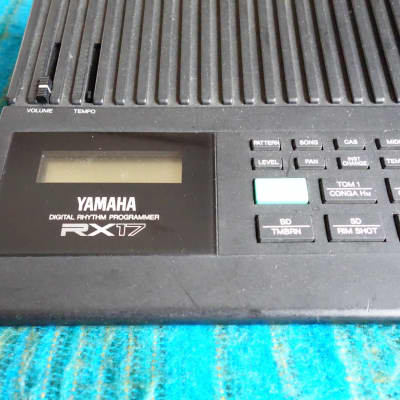 Yamaha RX17 Digital Rhythm Programmer / Drum Machine w/ AC Adapter - F149 image 5