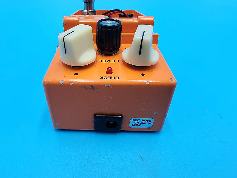 Vintage 83 True Bypass Mod Boss DS-1 Distortion Guitar Effect Pedal ACA  Foot Switch Bass MIJ