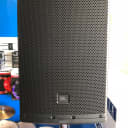 JBL EON615 2-Way 15” Powered Speaker