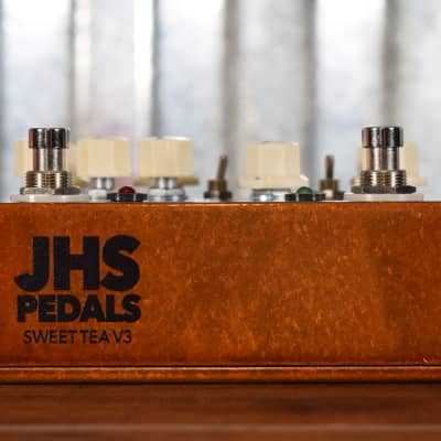 JHS Pedals Sweet Tea V3 Overdrive Distortion Guitar Effect Pedal image 3