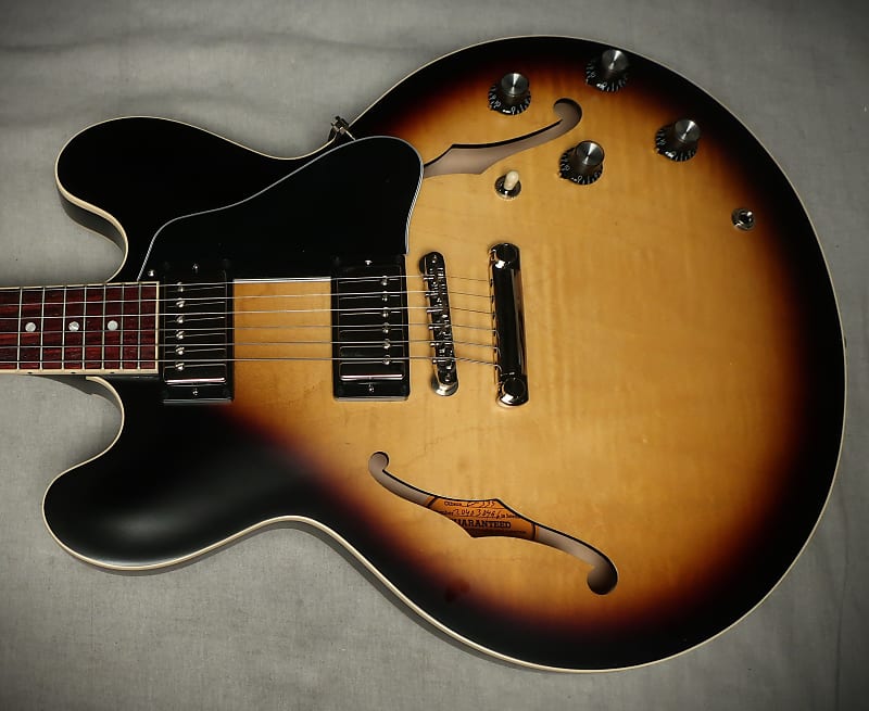 Gibson ES-335 Satin 2023 - Satin Vintage Burst | Reverb