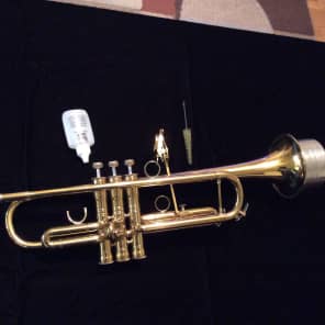 Selmer trumpet Signet 