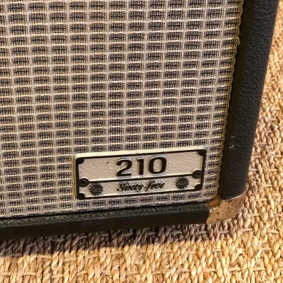 Music Man 210 Sixty-Five 2-Channel 65-Watt 2x10