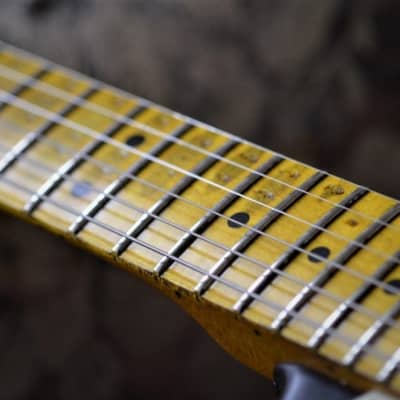 Black over Burst Heavy Relic’d Fender Stratocaster image 4