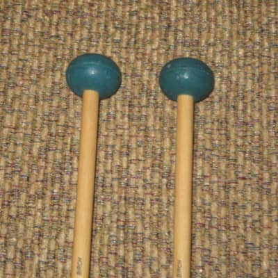 one pair new old stock A+ Mike Balter MB5B (5B) Medium Hard Keyboard Mallets - 1" diameter Oval Dark Green Rubber HEADS and Natural Birch HANDLES (for Marimba, Xylophone) mid to late 1990s (+ packaging) Unwound Series image 6