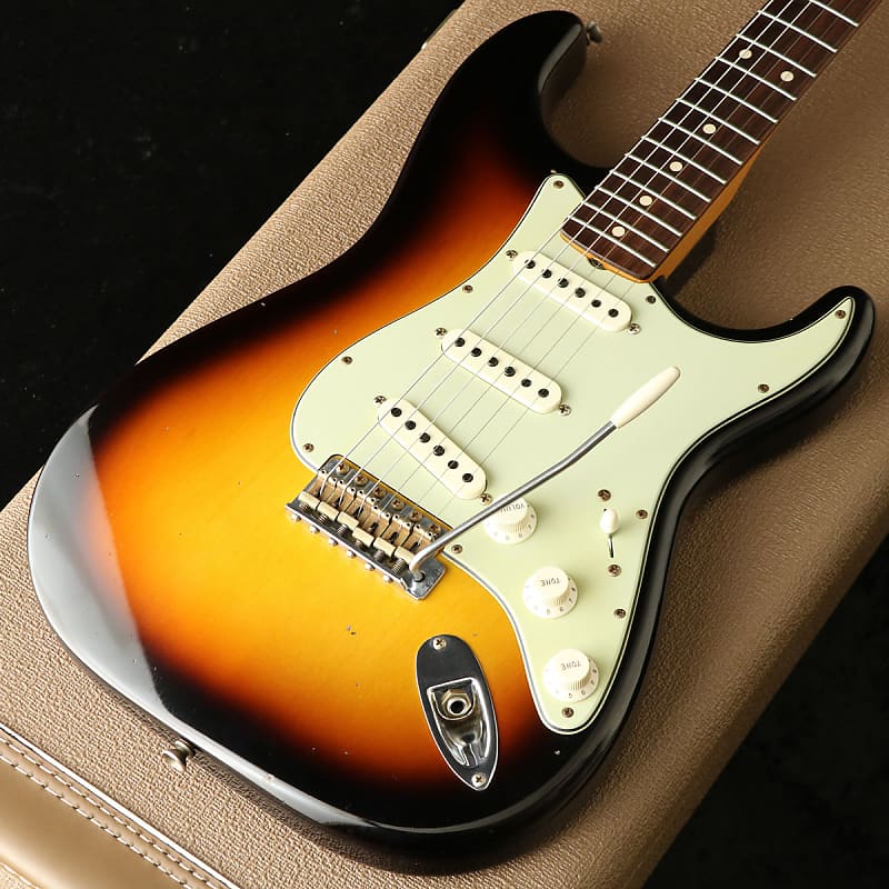 ギター Fender Custom Shop 62/63 Stratocaster Fender Custom Shop '62-'63 Stratocaster Electric Guitar