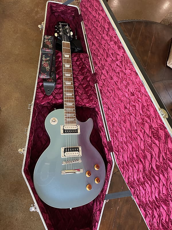 Epiphone les paul traditional pro outlet iii pelham blue