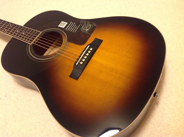 Epiphone AJ200S/VS Acoustic Guitar w/Brand New Padded Gigbag