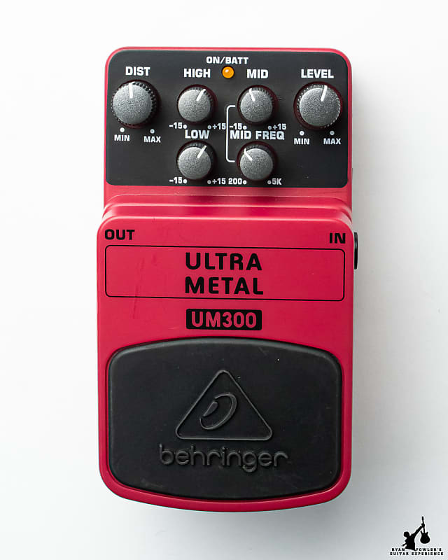 Behringer UM300 Ultra